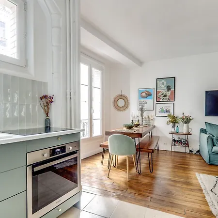 Superbe Neuf Pres De Montmartre Appartement