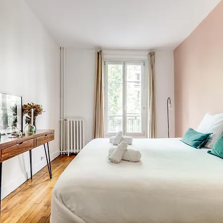 Apartment Superbe Neuf Pres De Montmartre *
