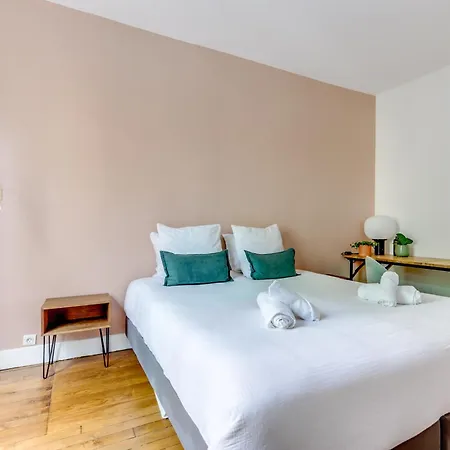 Appartement Superbe Neuf Pres De Montmartre